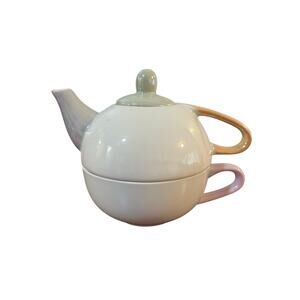 Multicolored Personal Teapot and Teacup Set